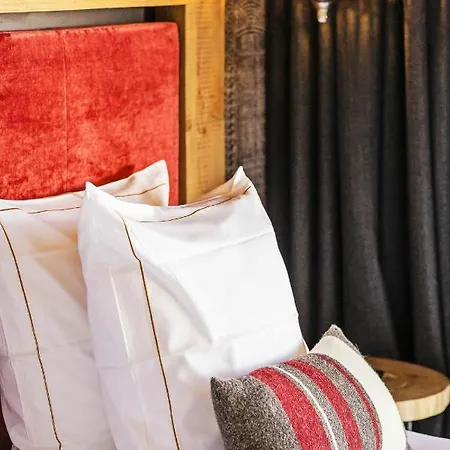 Orlov By Les Etincelles * Val Thorens