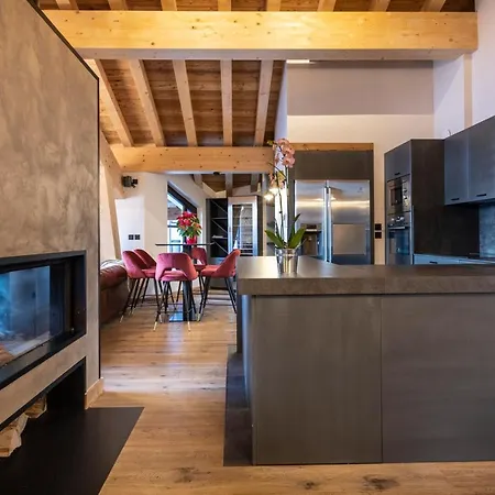 Chalé Orlov By Les Etincelles *